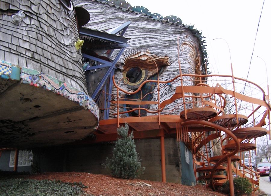 Most Bizarre Houses In The World