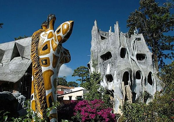 Most Bizarre Houses In The World