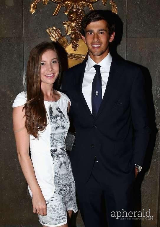 Most Popular Cricket Wags Images