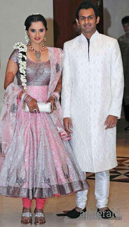 Most Popular Cricket Wags Images