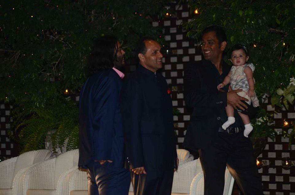 Ms Dhoni Family Photos