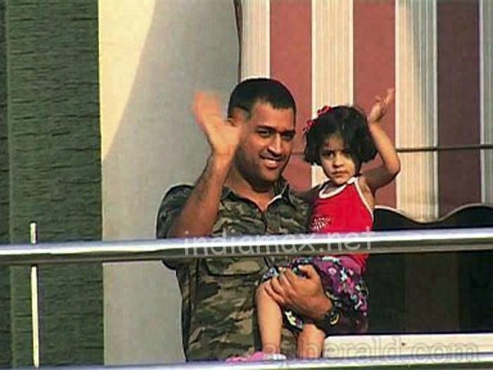 MS Dhoni Rare & Unseen Photos