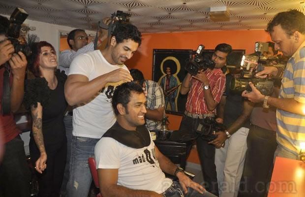 MS Dhoni Rare & Unseen Photos