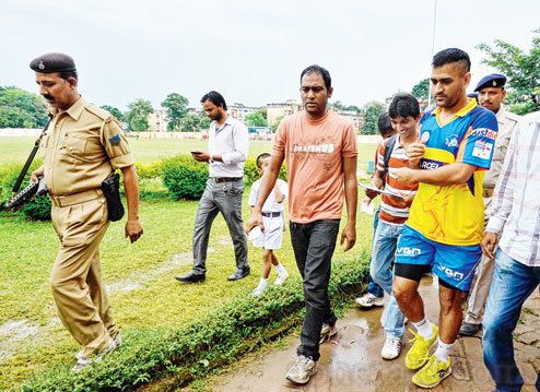 MS Dhoni Rare & Unseen Photos