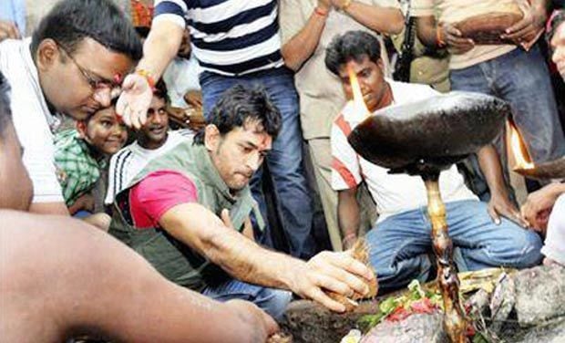 MS Dhoni Rare & Unseen Photos