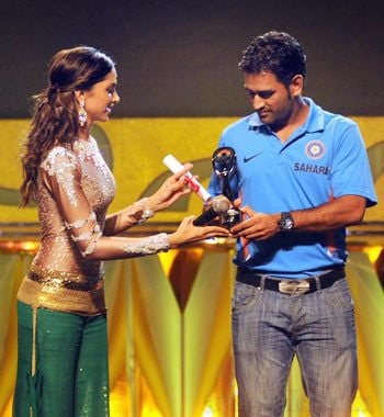 MS Dhoni Rare & Unseen Photos