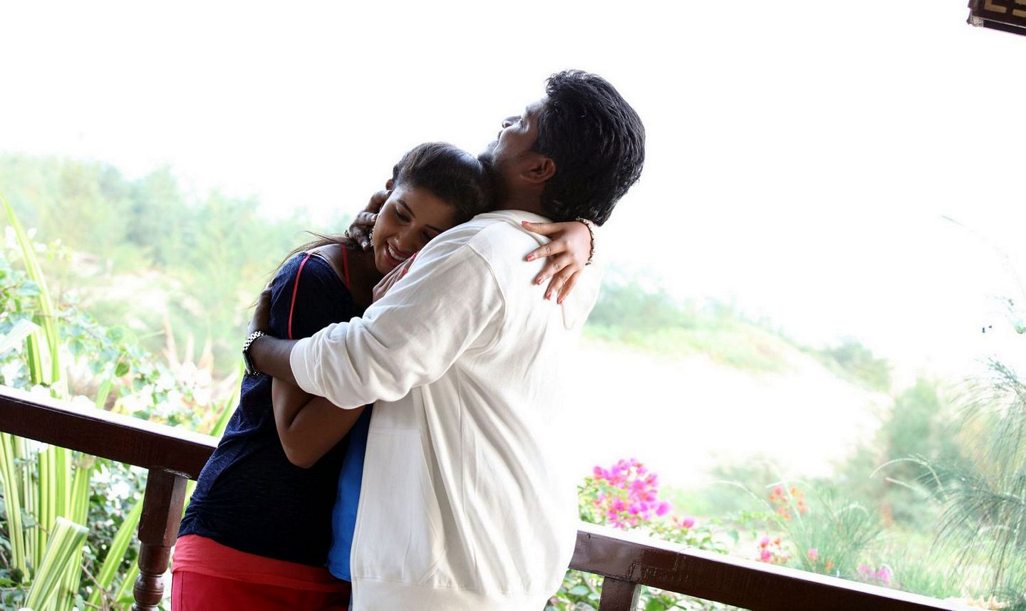 Naa Hrudayam Oogisalade Movie Stills