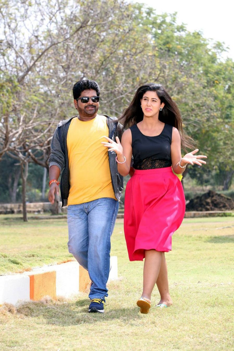 Naa Hrudayam Oogisalade Movie Stills