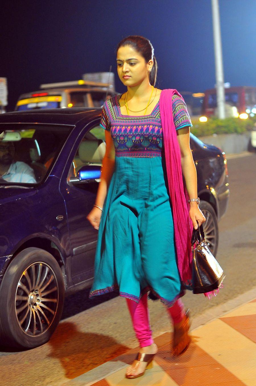 Nannu Vadili Neevu Polevule Movie Stills