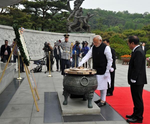 Narendra Modi south korea Photos