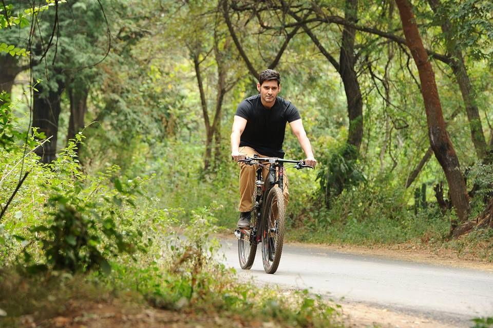 New Stills of Srimanthudu