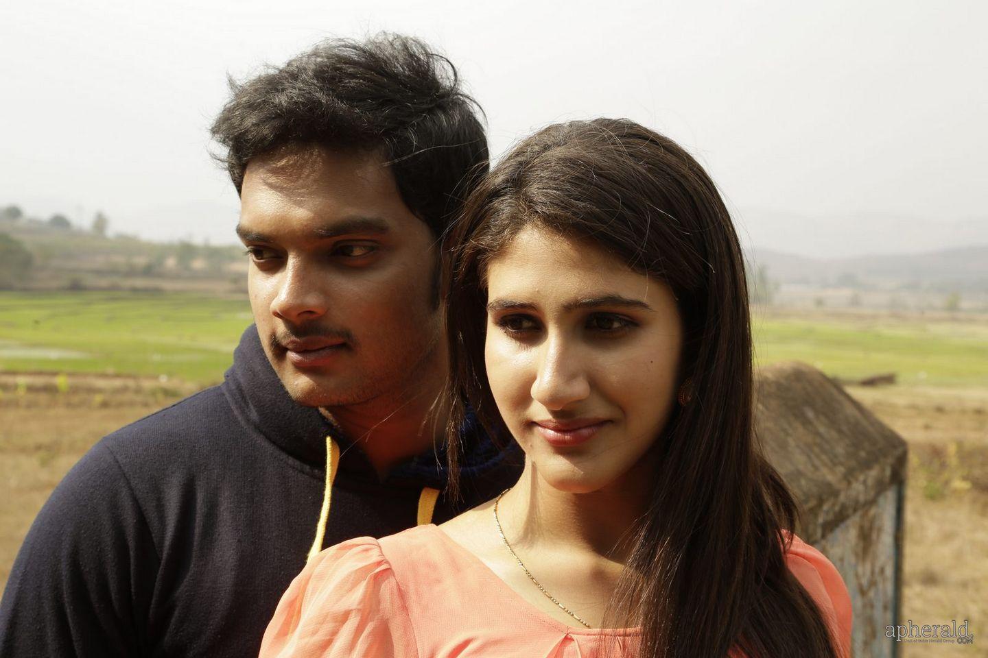 Niluvave Vaalu Kanuladaana Movie Photos