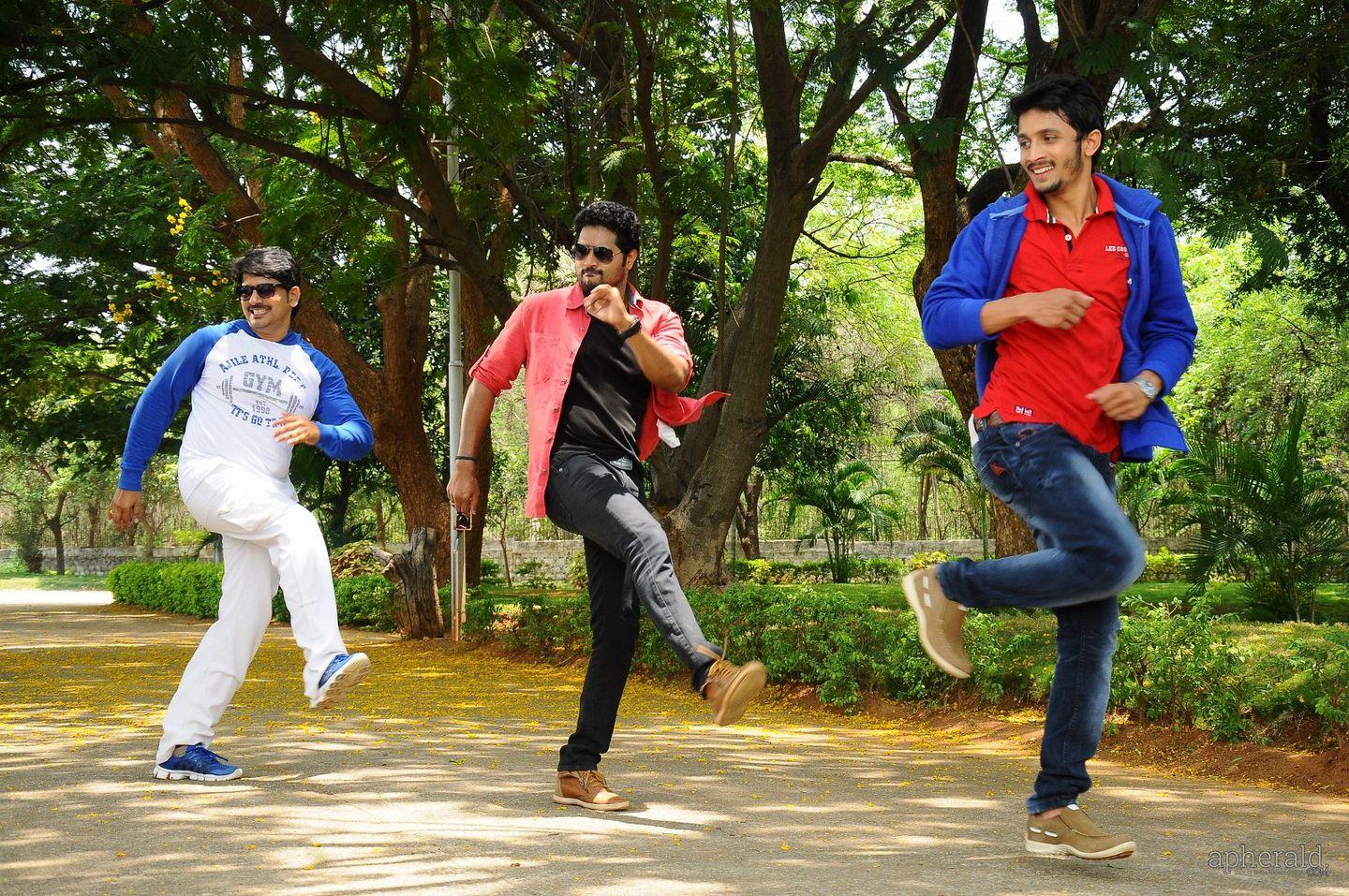 Ninne Korukunta Movie Stills