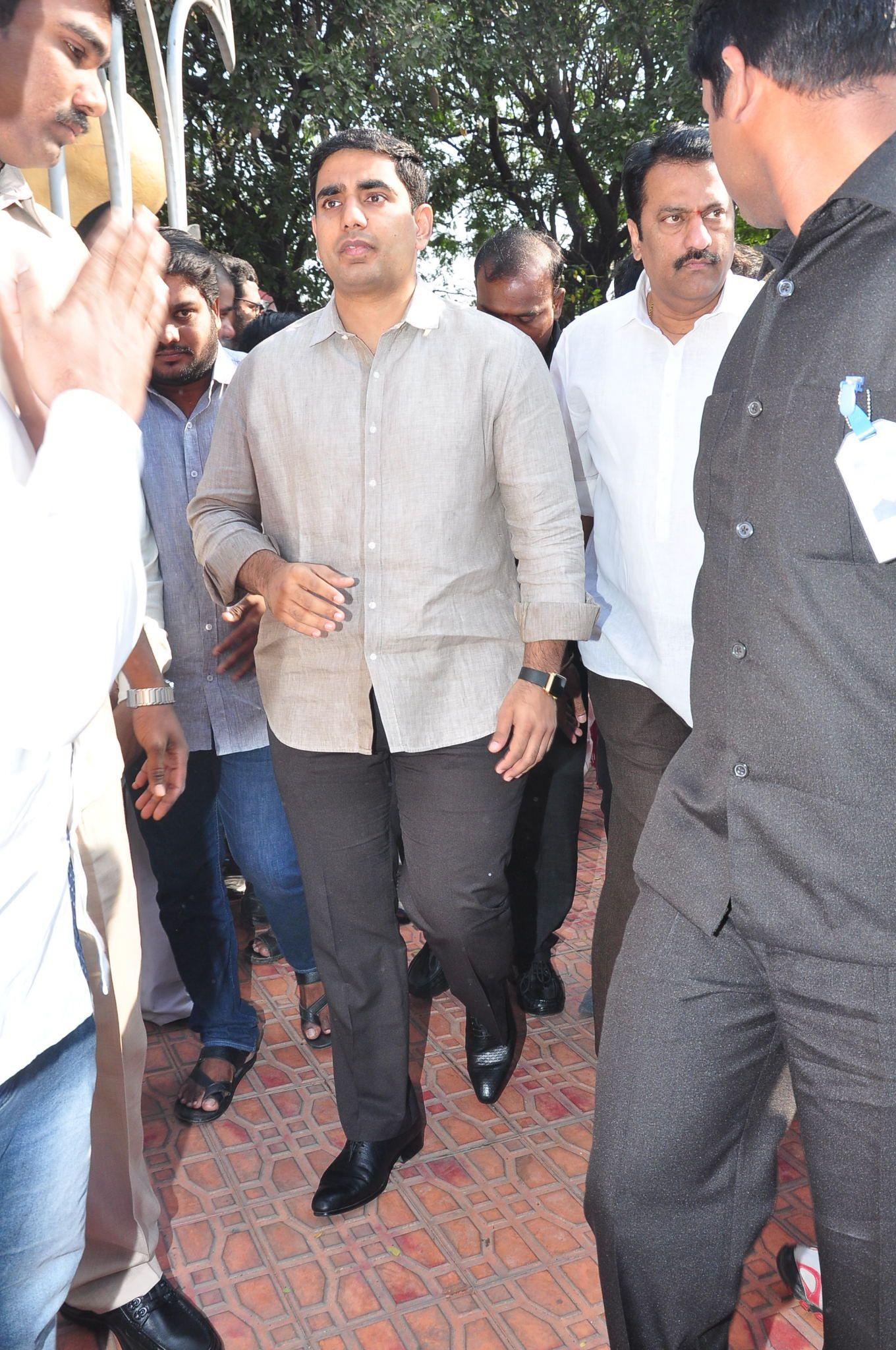 NTR's 20th Vardhanthi Photos At NTR Ghat