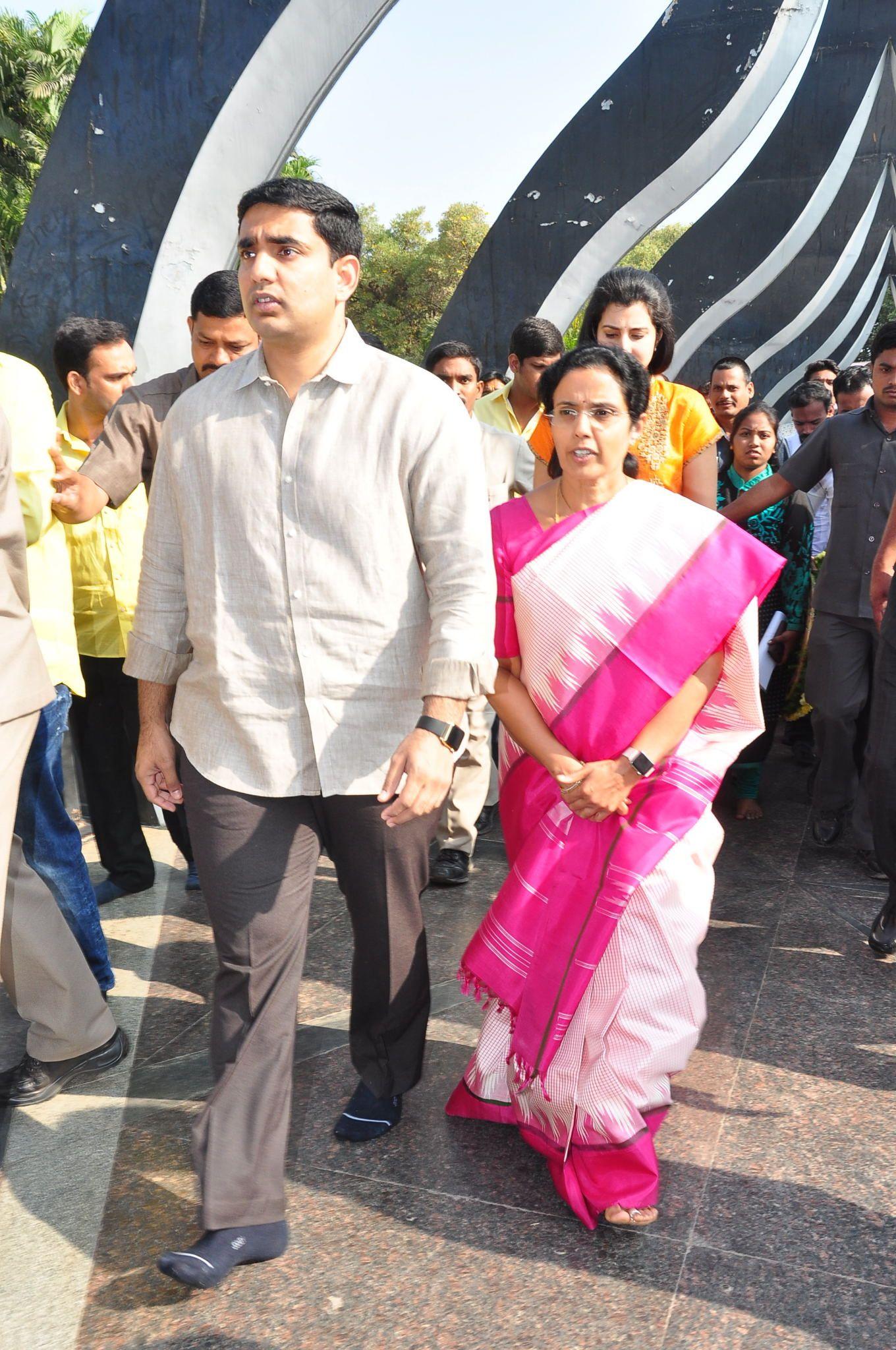 NTR's 20th Vardhanthi Photos At NTR Ghat