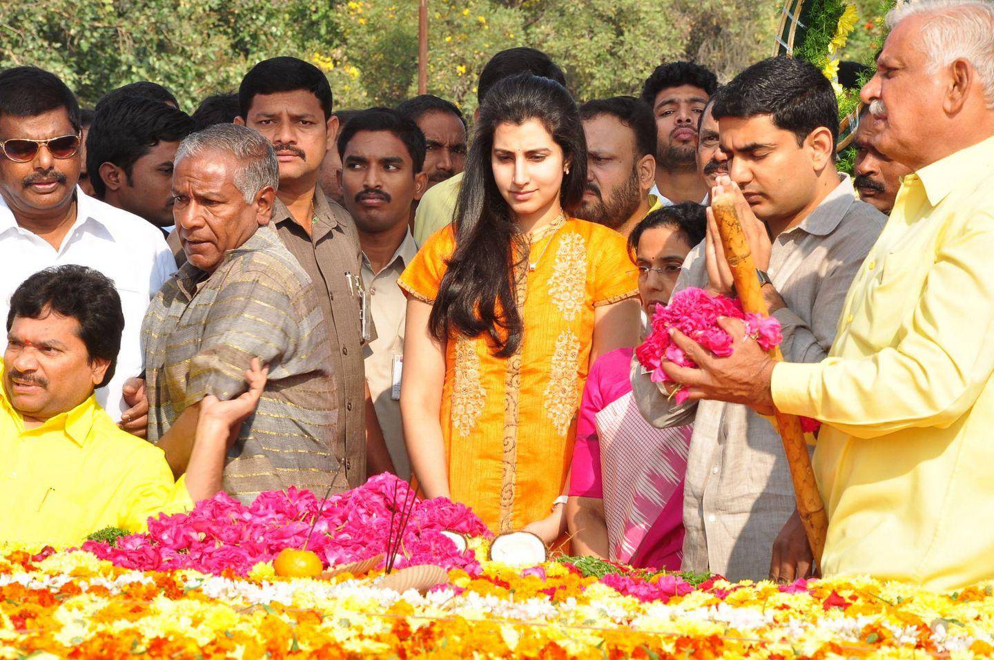 NTR's 20th Vardhanthi Photos At NTR Ghat