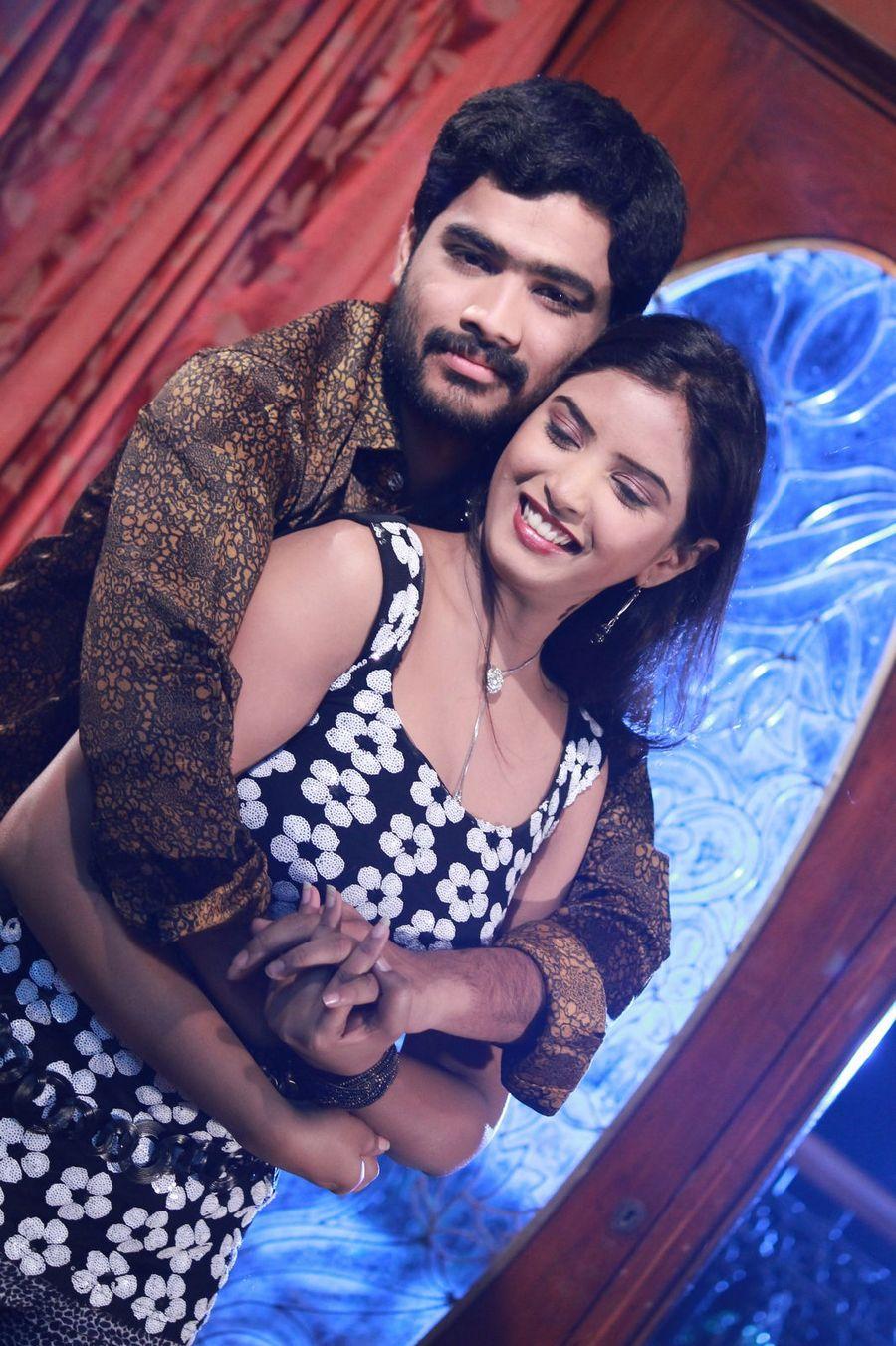 Nuvvena Adi Nuvvena Movie Stills