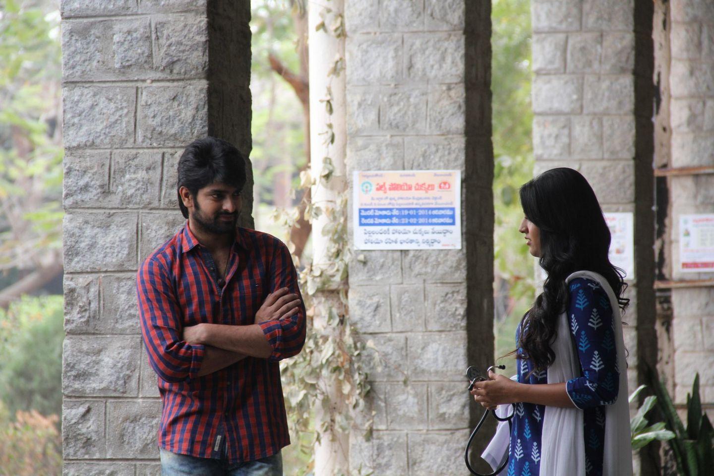 Oka Manasu Movie Latest Stills