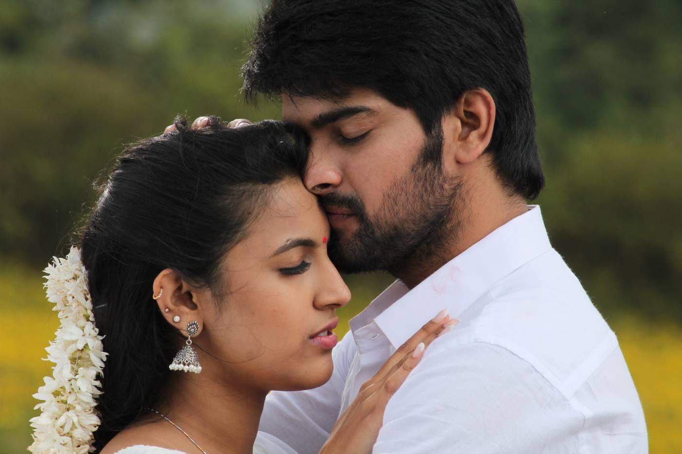 Oka Manasu Movie Working Stills