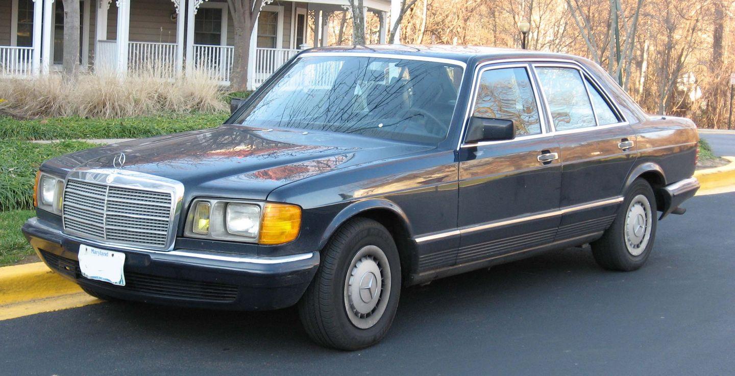 Old Benz Car Unseen Photos