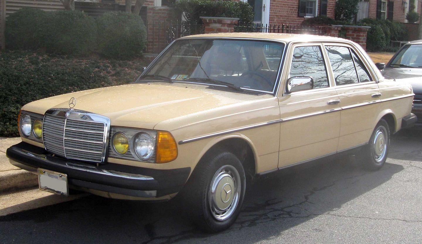 Old Benz Car Unseen Photos