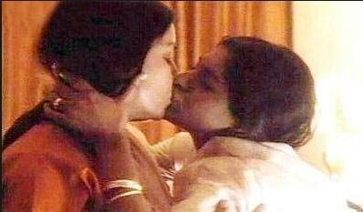 OMG!! Leaked Shocking Pictures of Bollywood Celebs