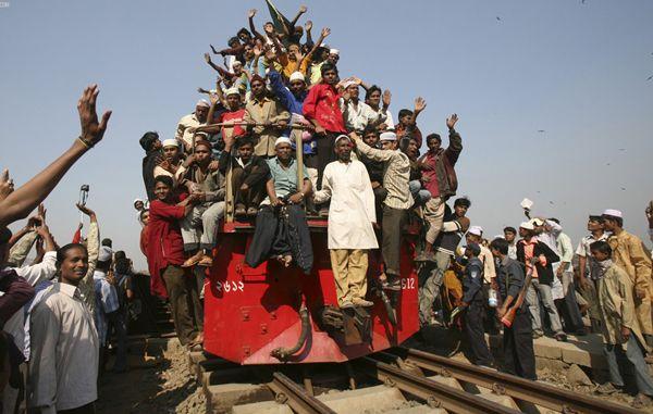 Overloaded Vehicles from Around the World