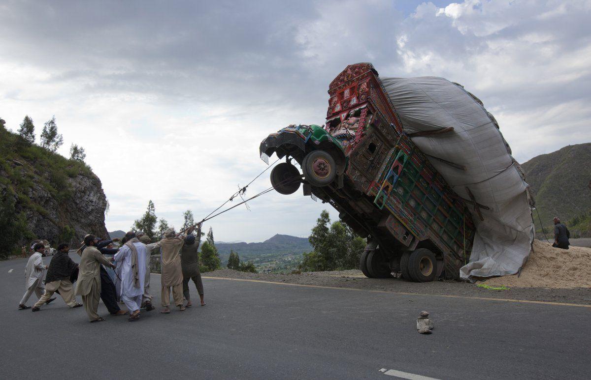Overloaded Vehicles from Around the World