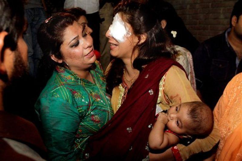 Pakistan Park Attack Targeting Christians Kills Photos