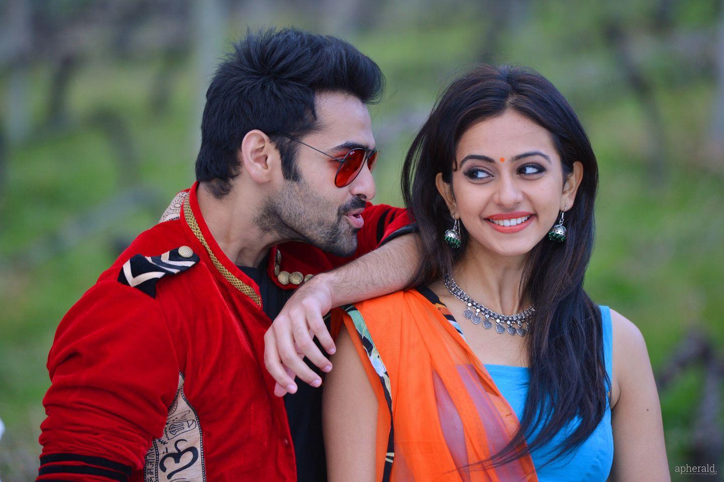  Pandaga Chesko Movie Stills