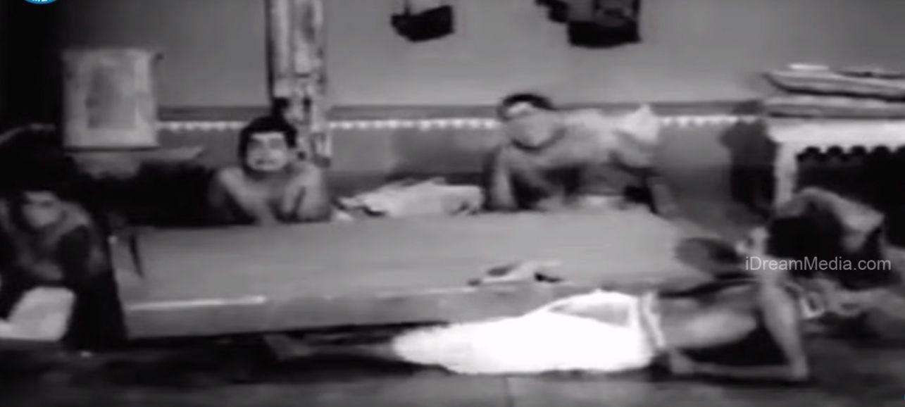 Paramanandayya Sishyula Katha Movie Funny Photos