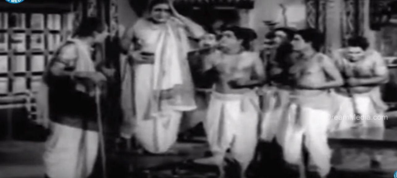 Paramanandayya Sishyula Katha Movie Funny Photos