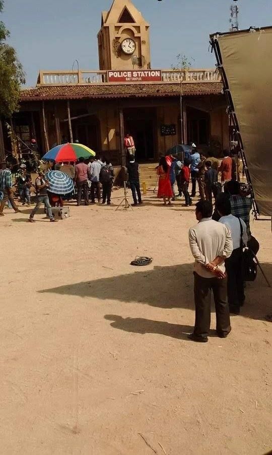 Pawan Kalyan Recent Photos at Sardaar Gabbar Singh Shooting Spot