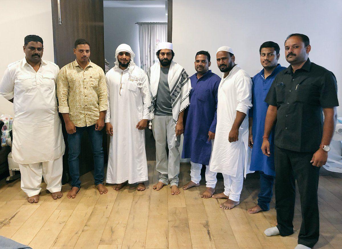 Pawan Kalyan celebrates Ramadan with his staff