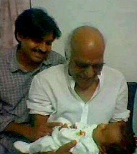 Pawan Kalyan EX-Wife shares UNSEEN Old Photos of Power Star