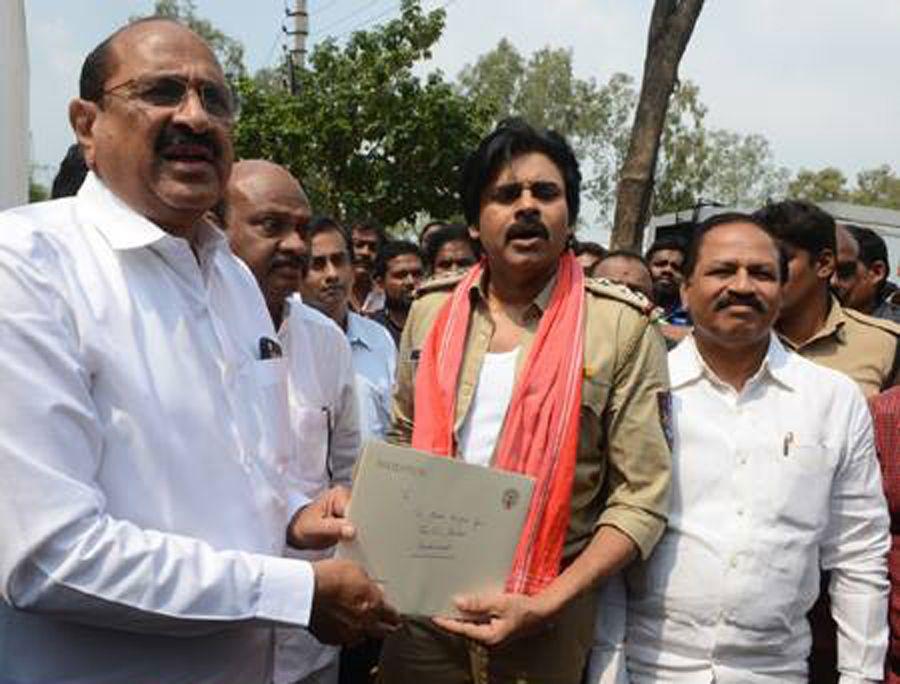 Pawan Kalyan Latest Unseen Pictures