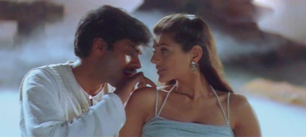 Pawan Kalyan Most Romantic Photos