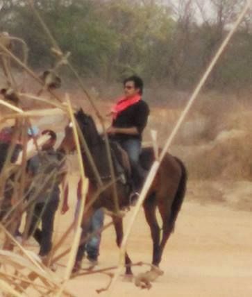 Pawan Kalyan Unseen Leaked Photos from the sets of Sardaar Gabbar Singh