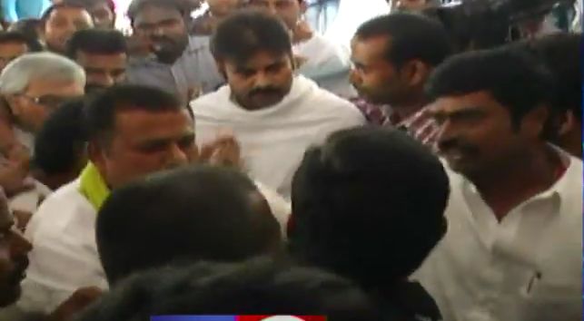 Pawan Kalyan Visits Tirumala