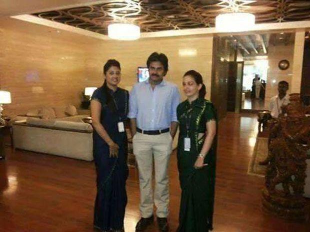 Pawan Kalyan with Lady Fans Latest Photos