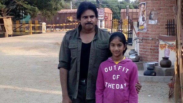 Pawan Kalyna with Fans Unseen Pics
