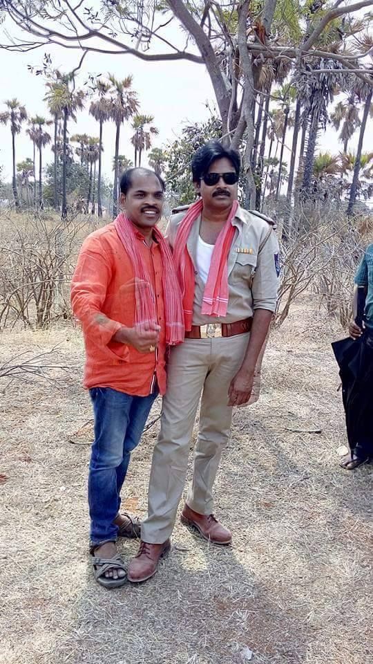 Pawan Kalyna with Fans Unseen Pics