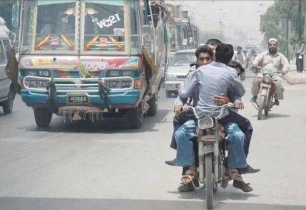 Photos That Prove There’s Something Wrong With Pakistan