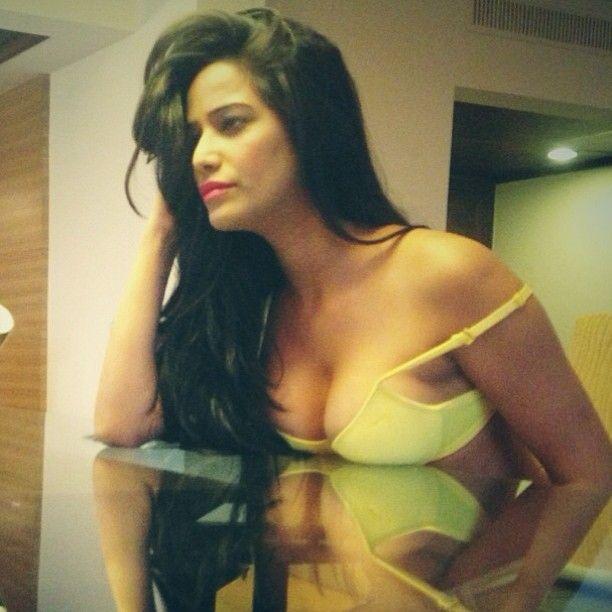 Poonam Pandey Instagram Photos