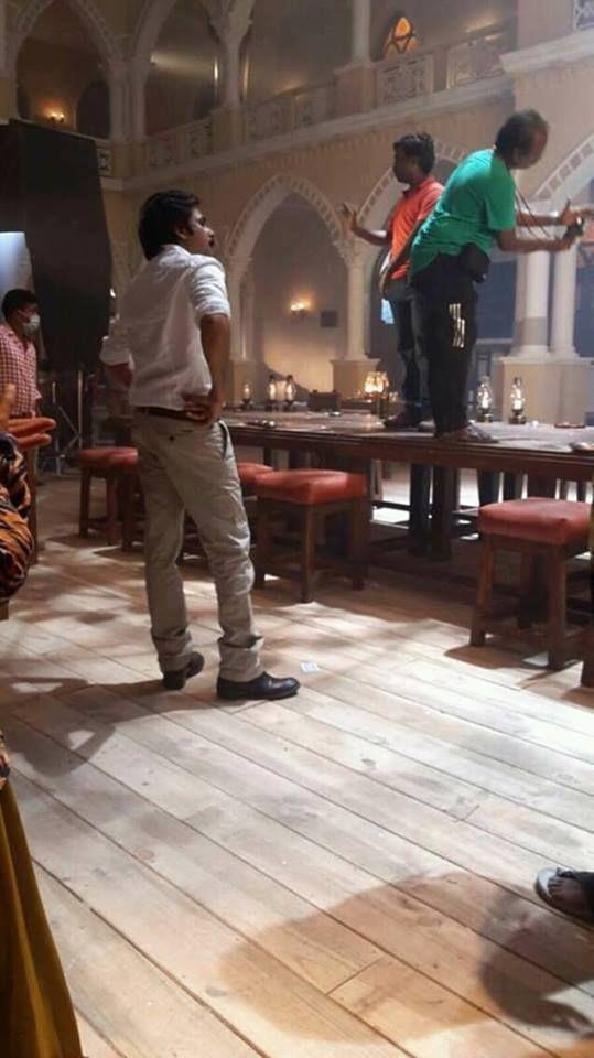 Power Star at Gujarat Sardaar Gabbar Singh Shooting