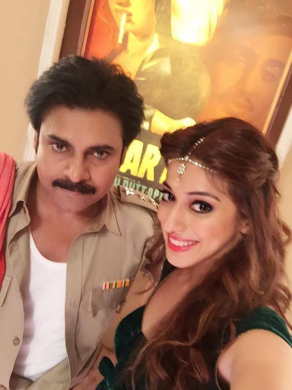 Pawan Kalyan LEAKED Photos Of 'Sardaar Gabbar Singh'