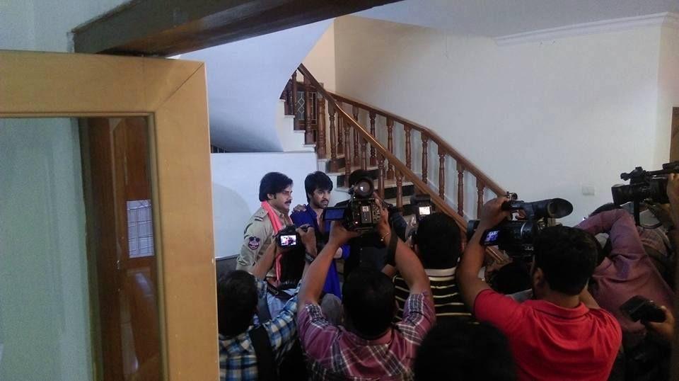 Power Star Pawan Kalyan talking to media with Ram Charan