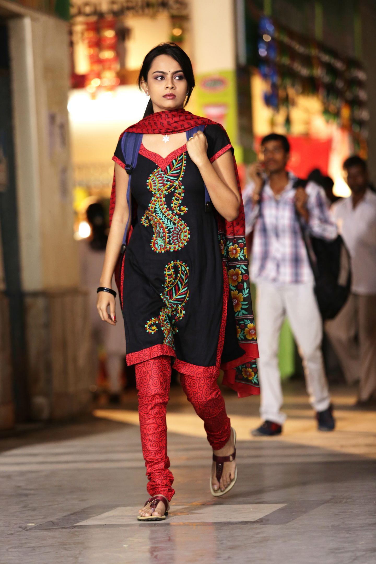 Premante Suluvu Kadura photos