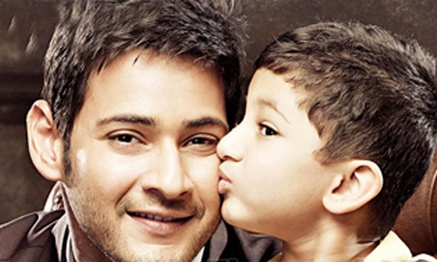 Prince Mahesh Babu Rare family  Pics