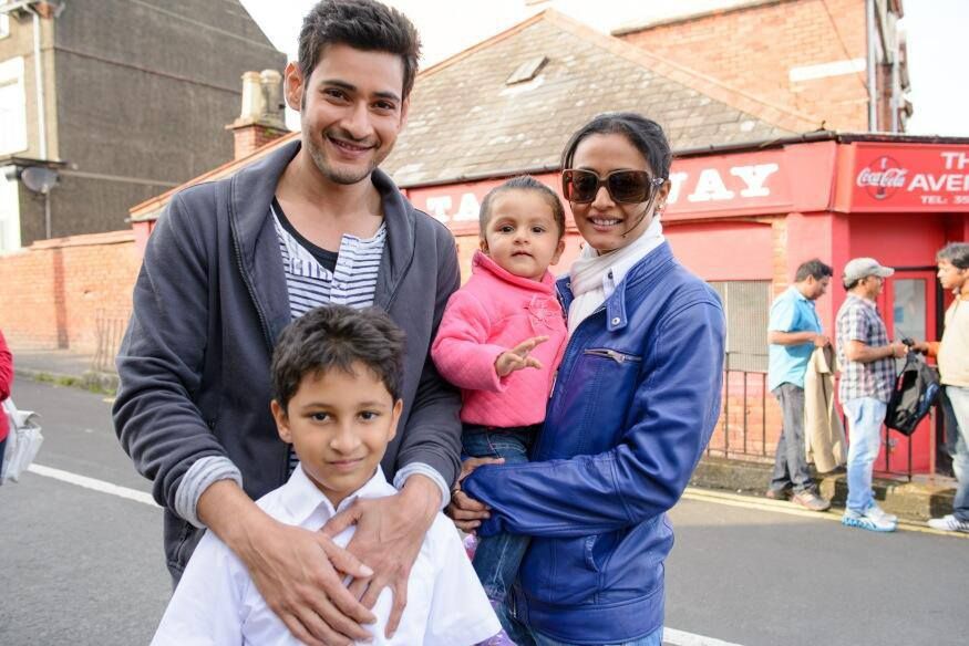 Prince Mahesh Babu Rare family  Pics